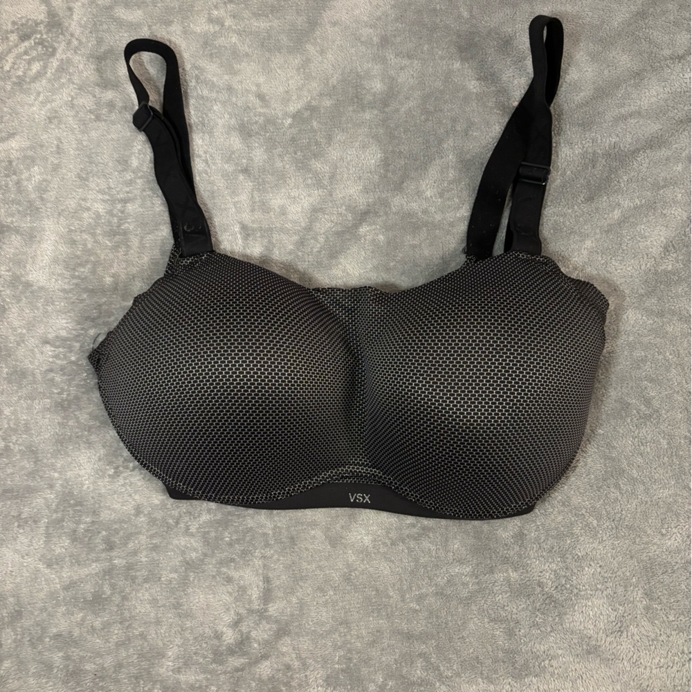 Victoria secret sports bra